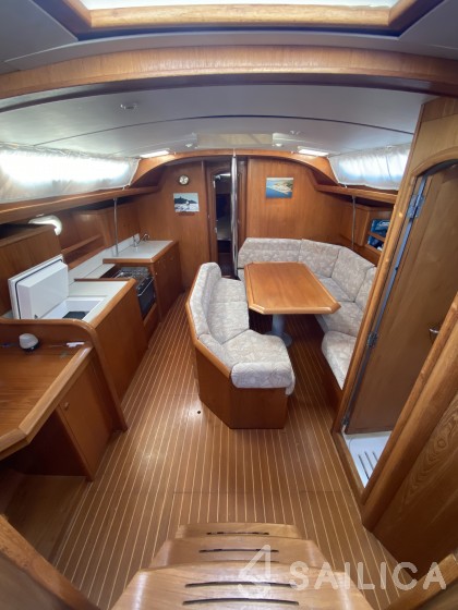 Sun Odyssey 42.2 - Yacht Charter Sailica