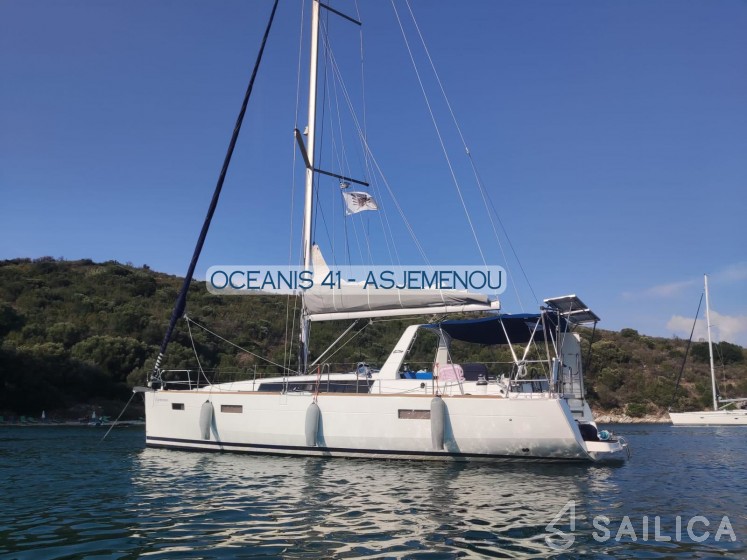 Oceanis 41 - Yacht Charter Sailica