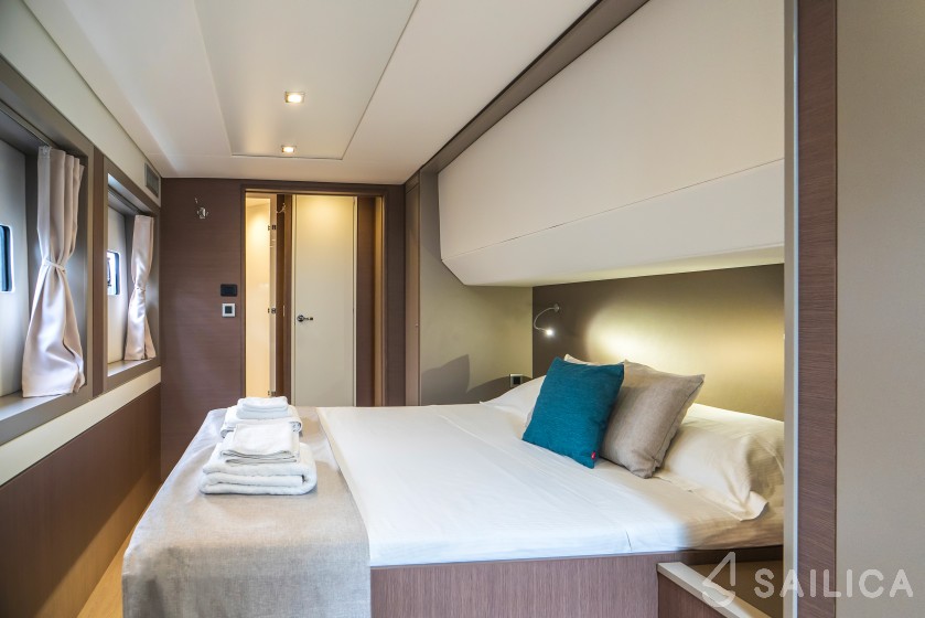 Bali 5.4. - Yacht Charter Sailica