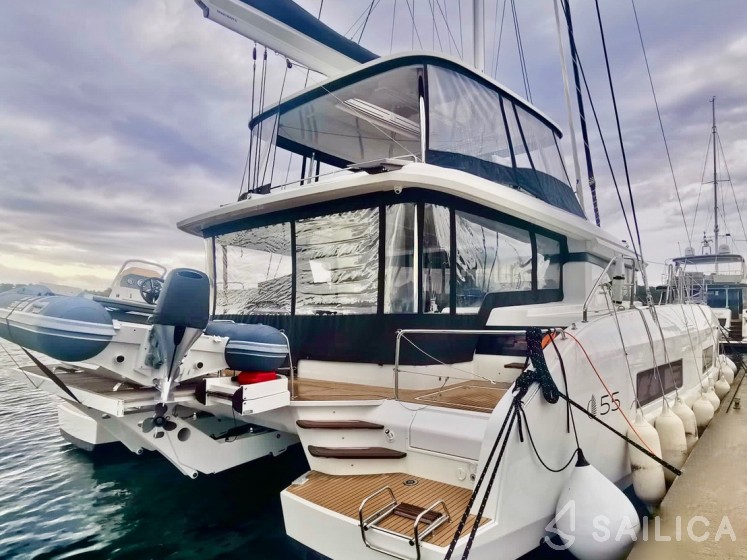 Lagoon 55 - Yacht Charter Sailica