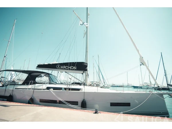 Hanse 510 - Yacht Charter Sailica