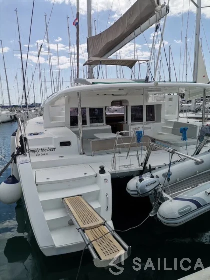 Lagoon 450 - Yacht Charter Sailica