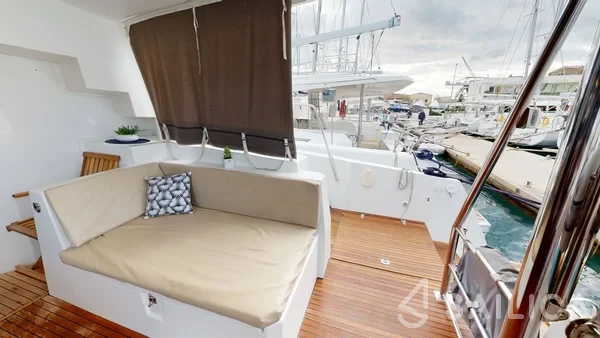 Bali 4.5 - Yacht Charter Sailica