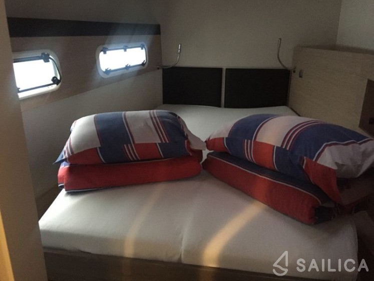 Bali 4.5 - Yacht Charter Sailica