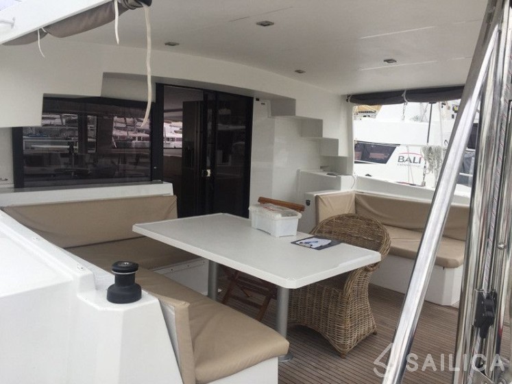 Bali 4.5 - Yacht Charter Sailica