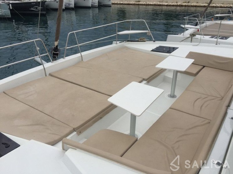 Bali 4.5 - Yacht Charter Sailica