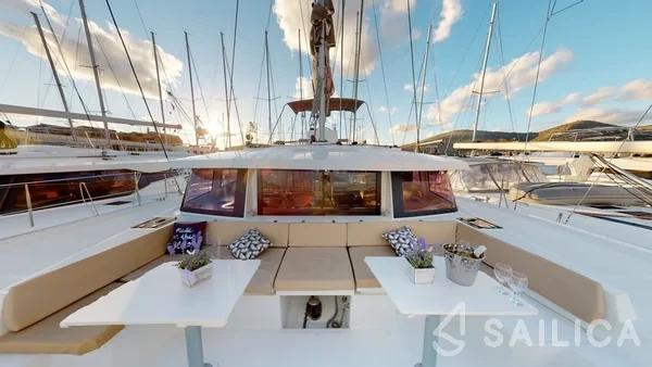 Bali 4.5 - Yacht Charter Sailica