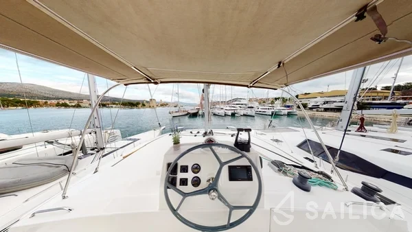 Bali 4.5 - Yacht Charter Sailica
