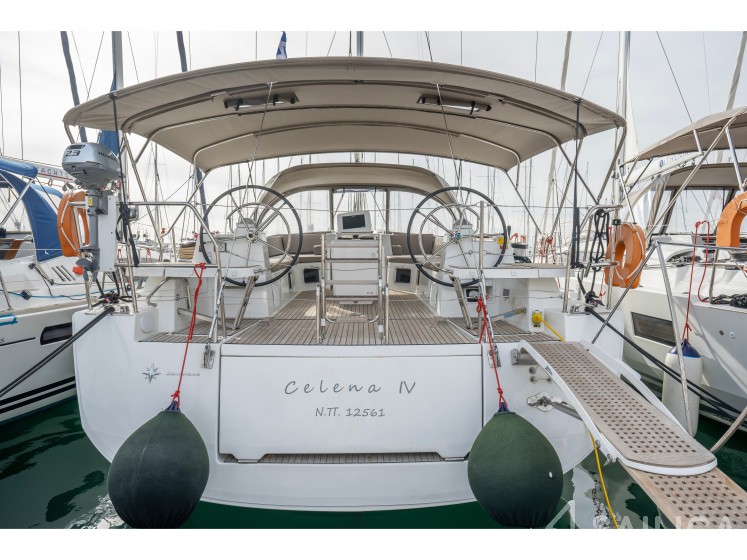 Jeanneau 54 - Yacht Charter Sailica