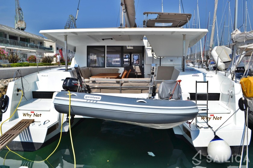 Lucia 40 - Yacht Charter Sailica