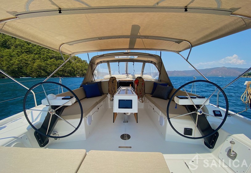 Dufour 430 - Yacht Charter Sailica