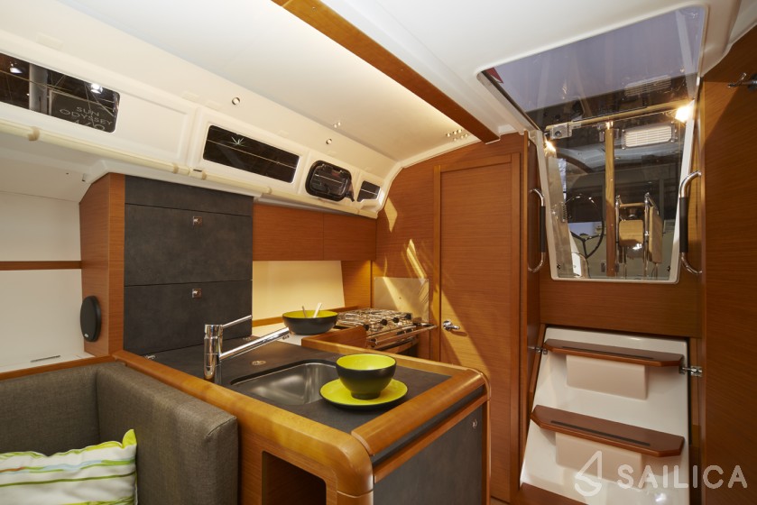 Sun Odyssey 349 - Yacht Charter Sailica