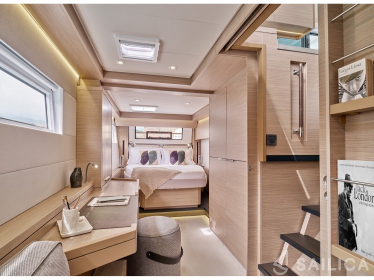 Lagoon 51 - Yacht Charter Sailica