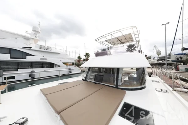 MY 37 - Yacht Charter Sailica