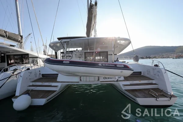 Lagoon 42 - Yacht Charter Sailica