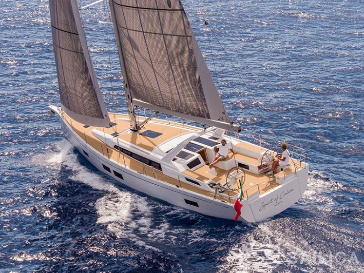 Grand Soleil 52 - Yacht Charter Sailica