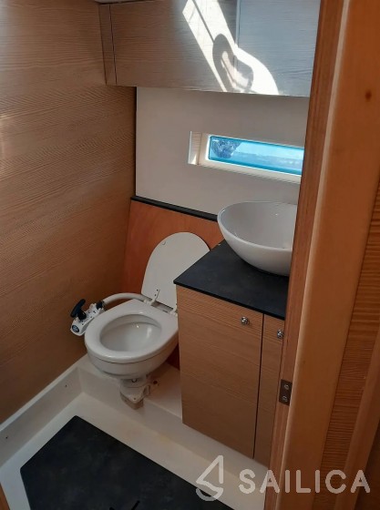 D&D Kufner 54 - Yacht Charter Sailica