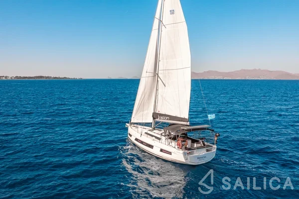 Dufour 41 - Yacht Charter Sailica