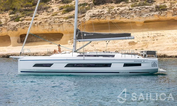 Dufour 41 - Yacht Charter Sailica