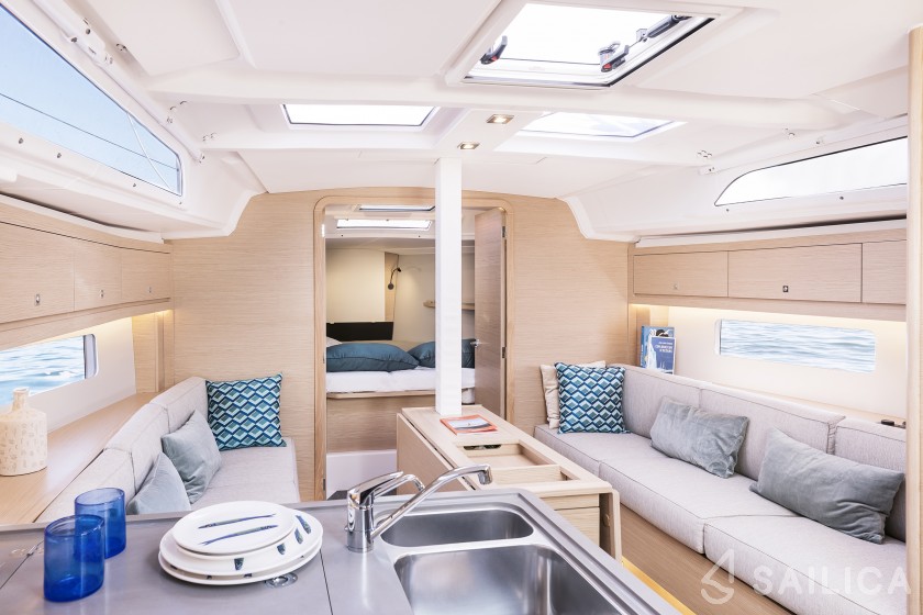 Dufour 37 - Yacht Charter Sailica