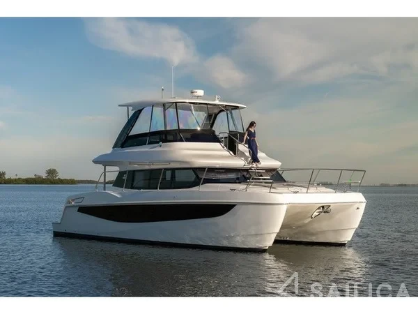 Aquila 42 - Yacht Charter Sailica