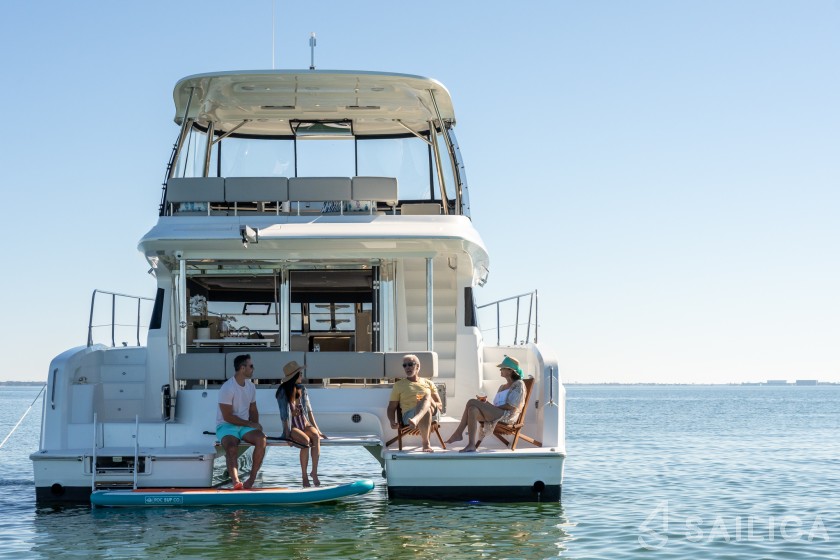 Aquila 42 - Yacht Charter Sailica