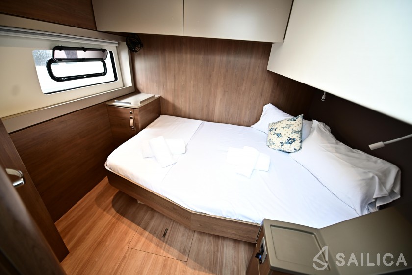 Bali 4.8  - Yacht Charter Sailica