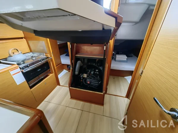 Sun Odyssey 389 - Yacht Charter Sailica