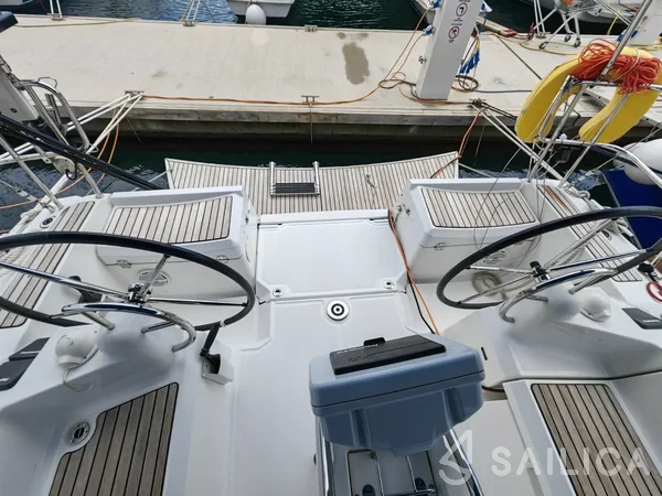 Sun Odyssey 389 - Yacht Charter Sailica
