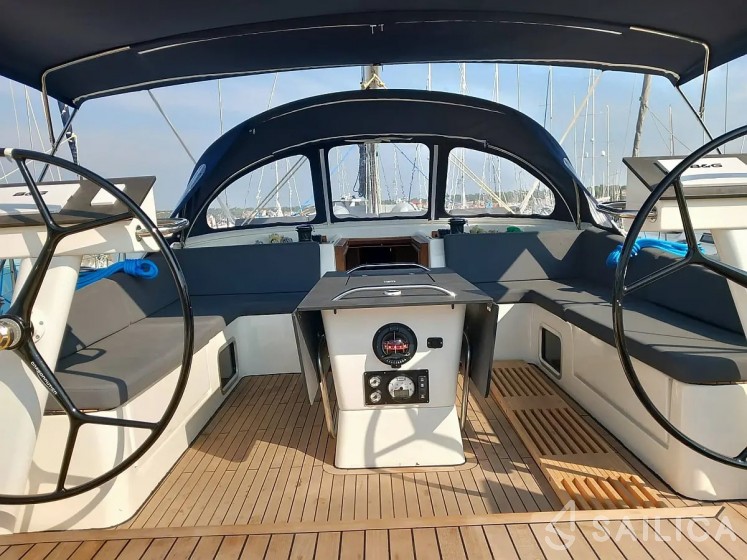 D&D Kufner 54 - Yacht Charter Sailica