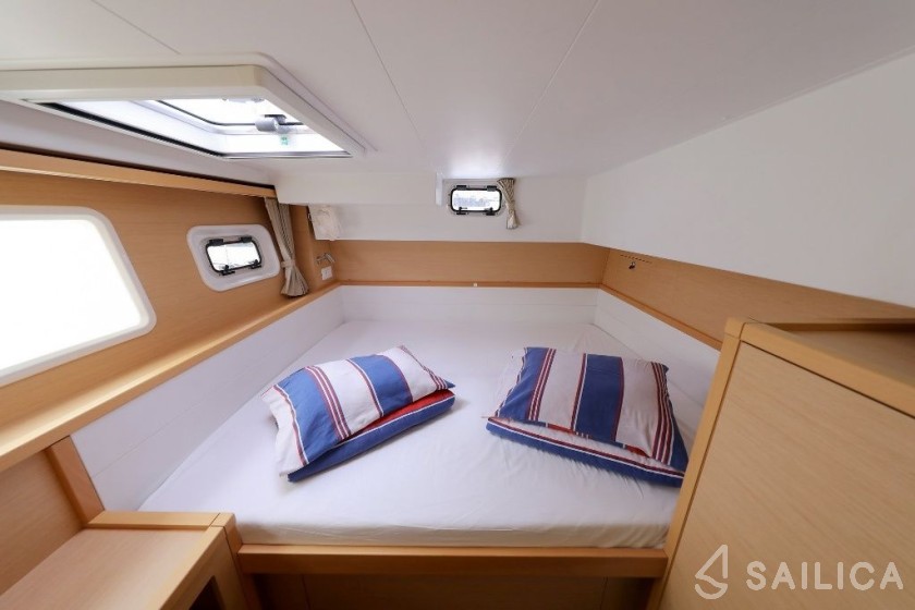 Lagoon 39 - Yacht Charter Sailica