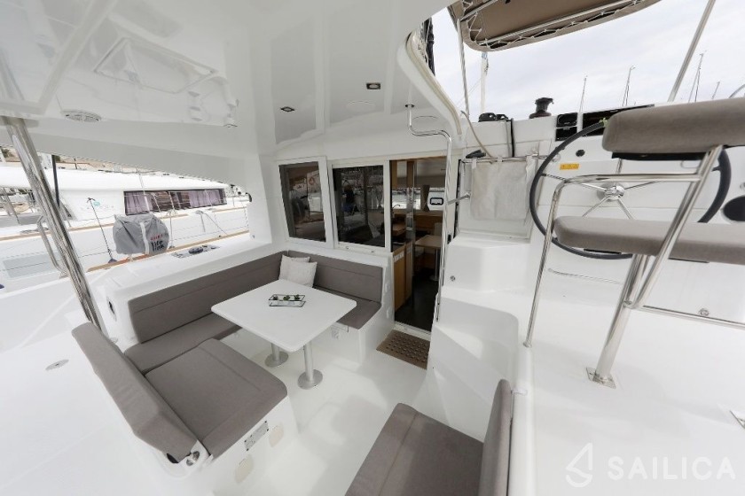 Lagoon 39 - Yacht Charter Sailica