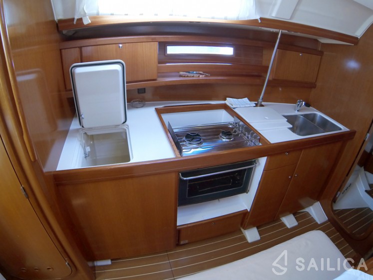 Dufour 365 - Yacht Charter Sailica