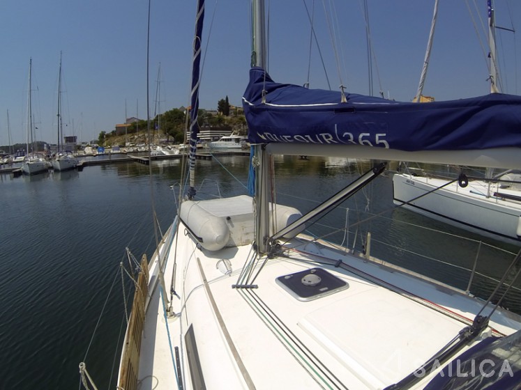 Dufour 365 - Yacht Charter Sailica