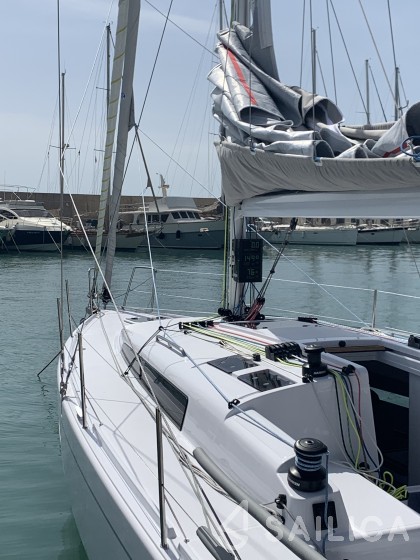 First 36 - Yacht Charter Sailica