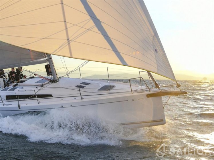 First 36 - Yacht Charter Sailica