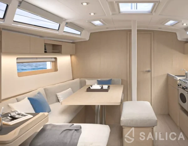 Oceanis 37.1 - Yacht Charter Sailica