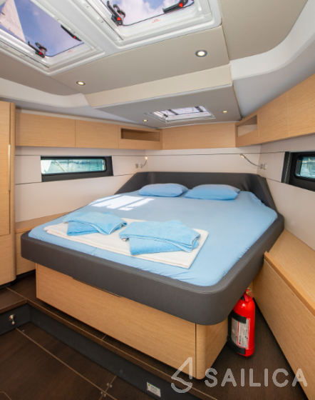 Hanse 460 - Yacht Charter Sailica