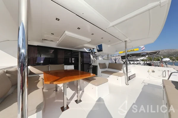 Saba 50 - Yacht Charter Sailica