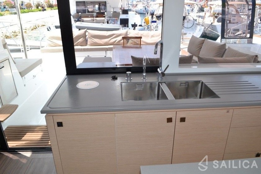 Saba 50 - Yacht Charter Sailica
