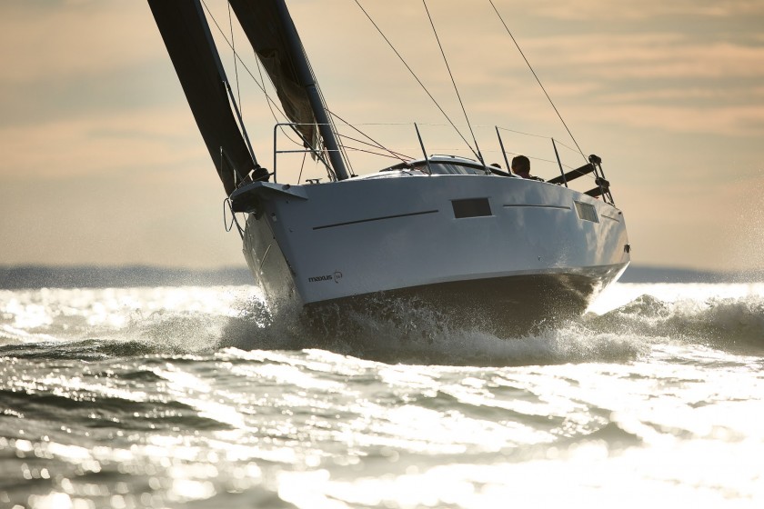 Maxus 35 - Yacht Charter Sailica
