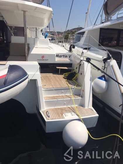 Saona 47 - Yacht Charter Sailica