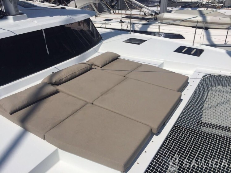 Saona 47 - Yacht Charter Sailica