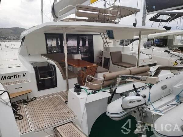 Saona 47 - Yacht Charter Sailica