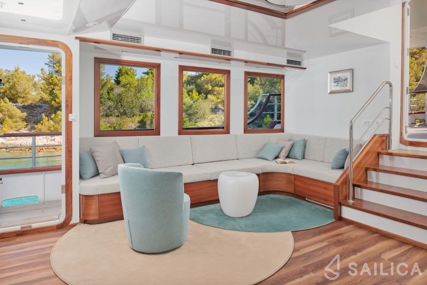 Gulet - Yacht Charter Sailica