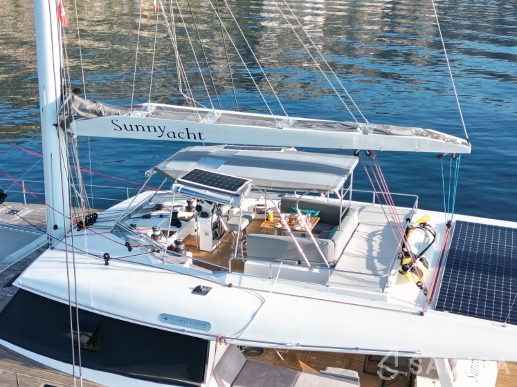 Sunreef 62 - Yacht Charter Sailica