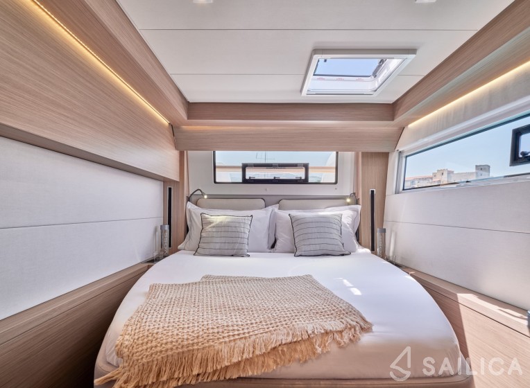 Lagoon 51 - Yacht Charter Sailica
