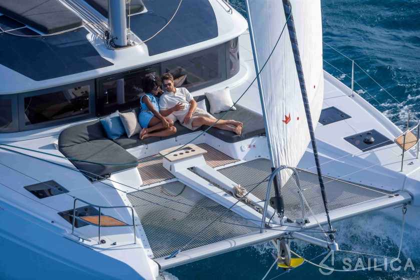 Lagoon 51 - Yacht Charter Sailica