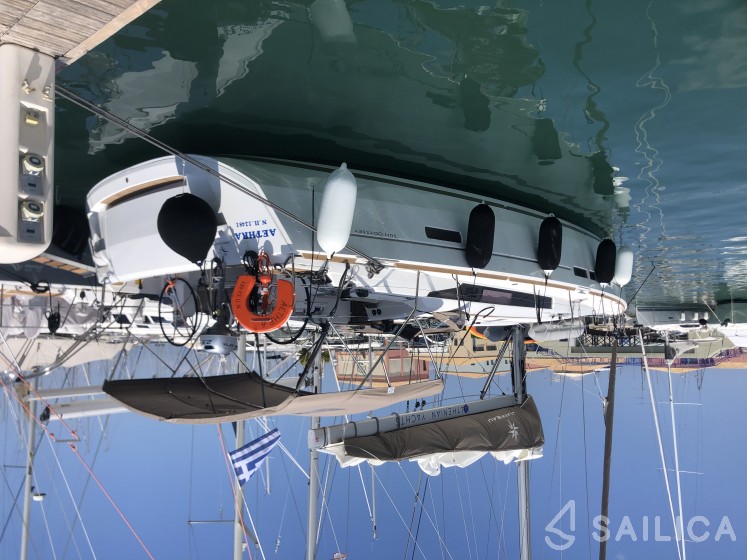 Sun Odyssey 519 - Yacht Charter Sailica