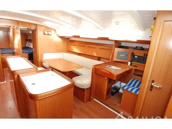 Cyclades 50.5 - Yacht Charter Sailica